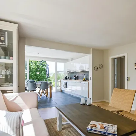 Coras Holiday home *