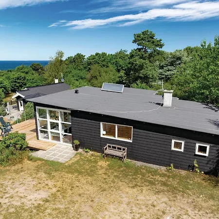 Holiday home Coras Farevejle